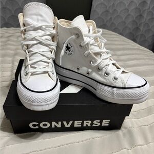 SOLD | Chuck Taylor All Star Lift Platform Canvas